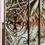 Hammock Vibes Town House Bed & Breakfast Sliema