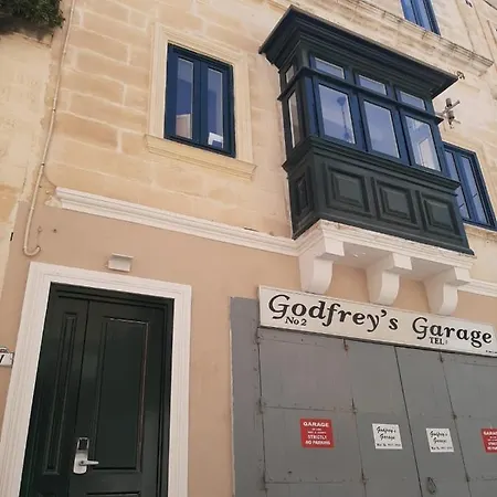 B&B Hammock Vibes Town House 슬리에마