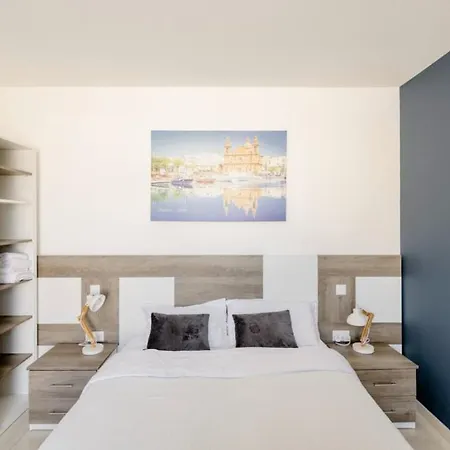 B&B Hammock Vibes Town House 슬리에마