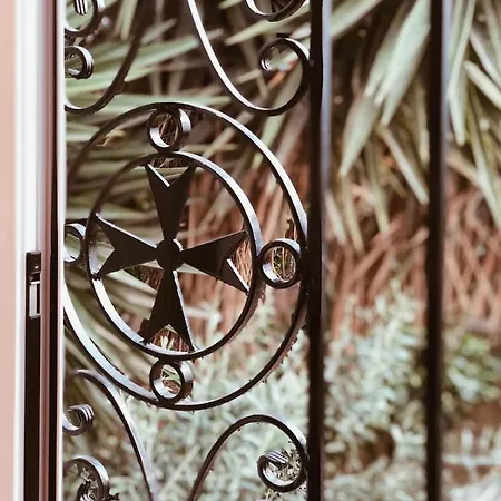 Hammock Vibes Town House Nocleg ze śniadaniem Sliema